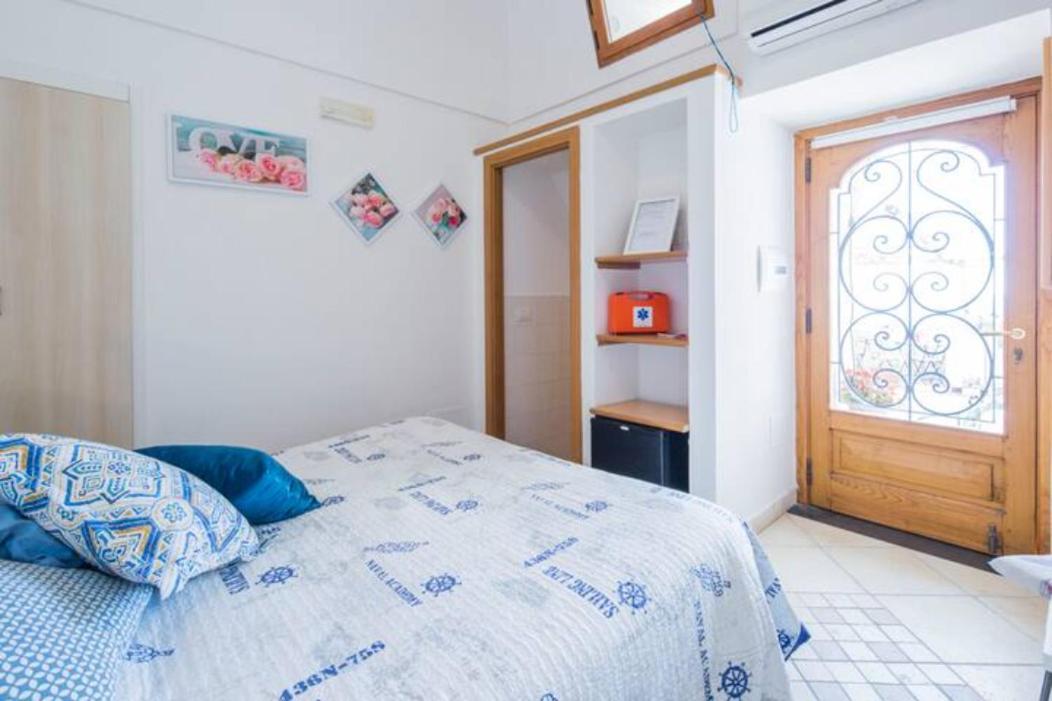 Casa San Michele Bed & Breakfast มินอริ ภายนอก รูปภาพ